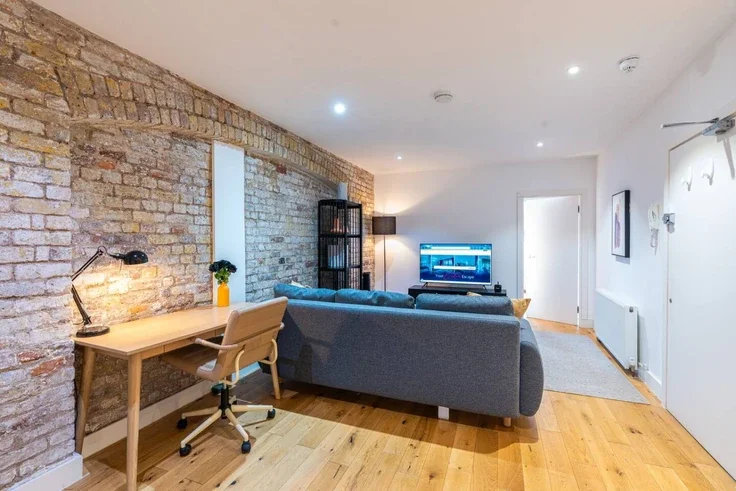 Flat Farringdon Road in Greater London