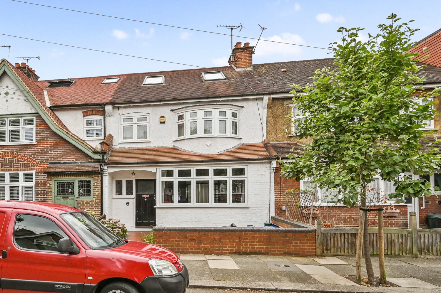 House Greenend Road in London