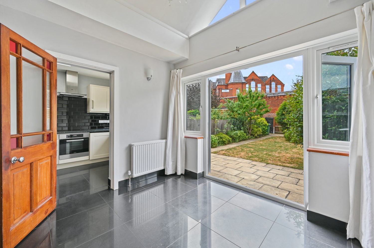 House Greenend Road in London