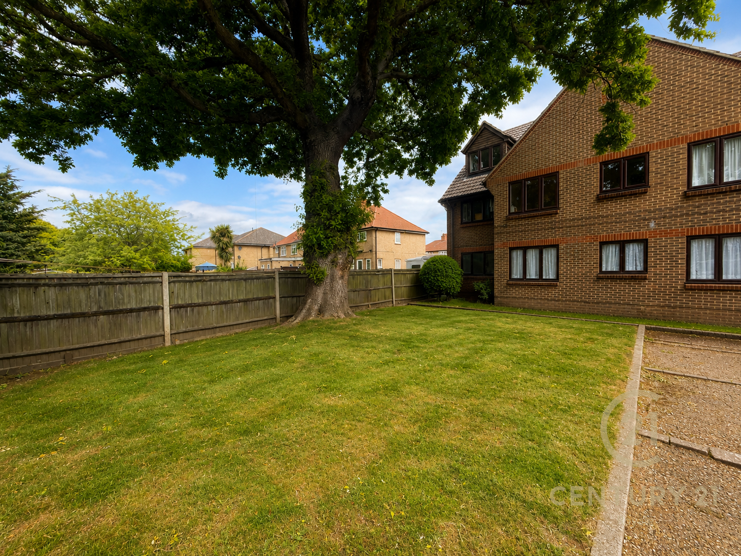 Flat Farm Road in Elmbridge