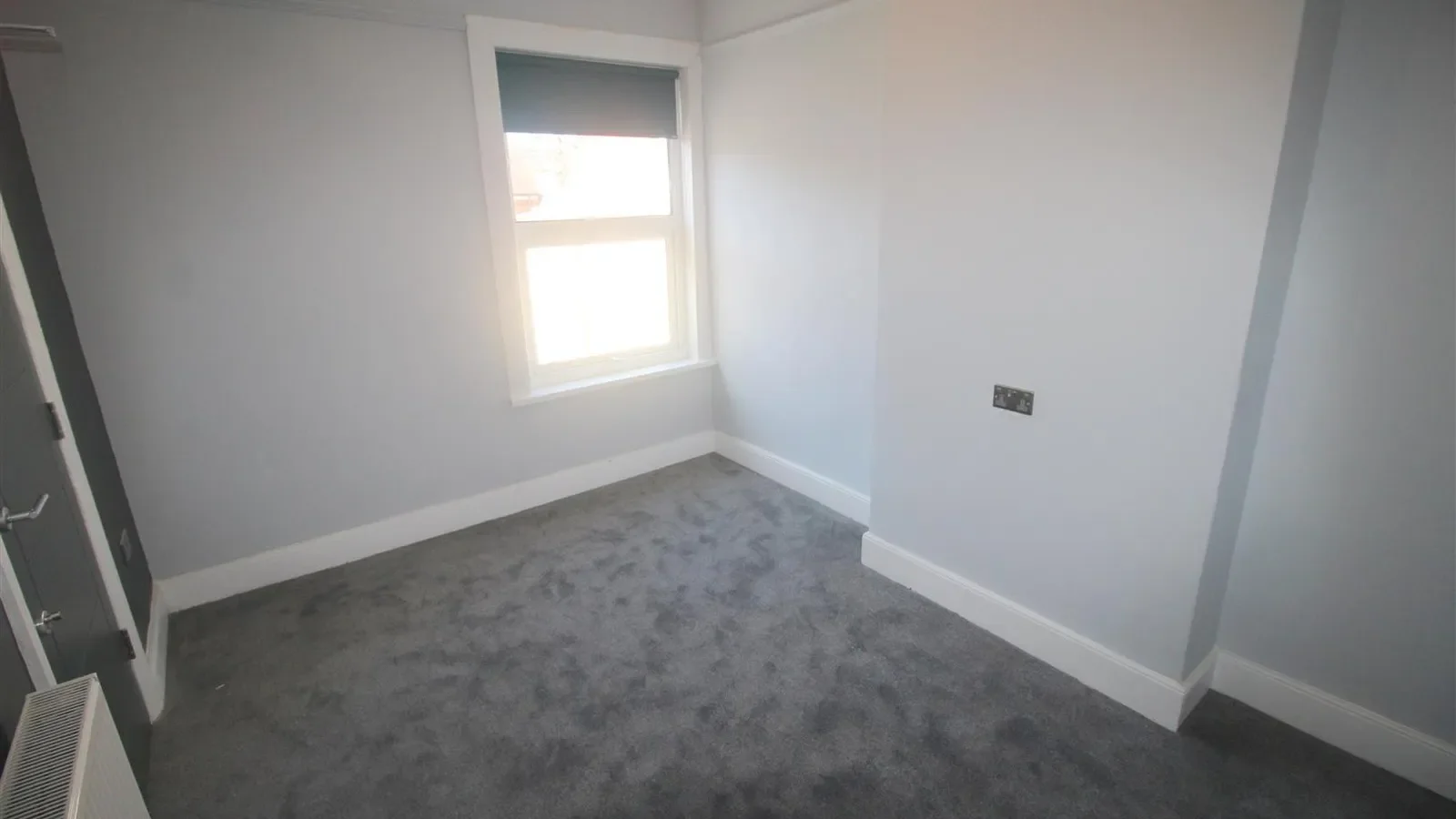 Room Gordon Road in Worthing
