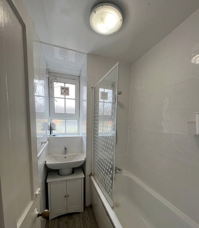Room Union Road in Greater London