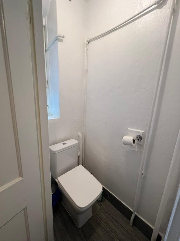 Room Union Road in Greater London