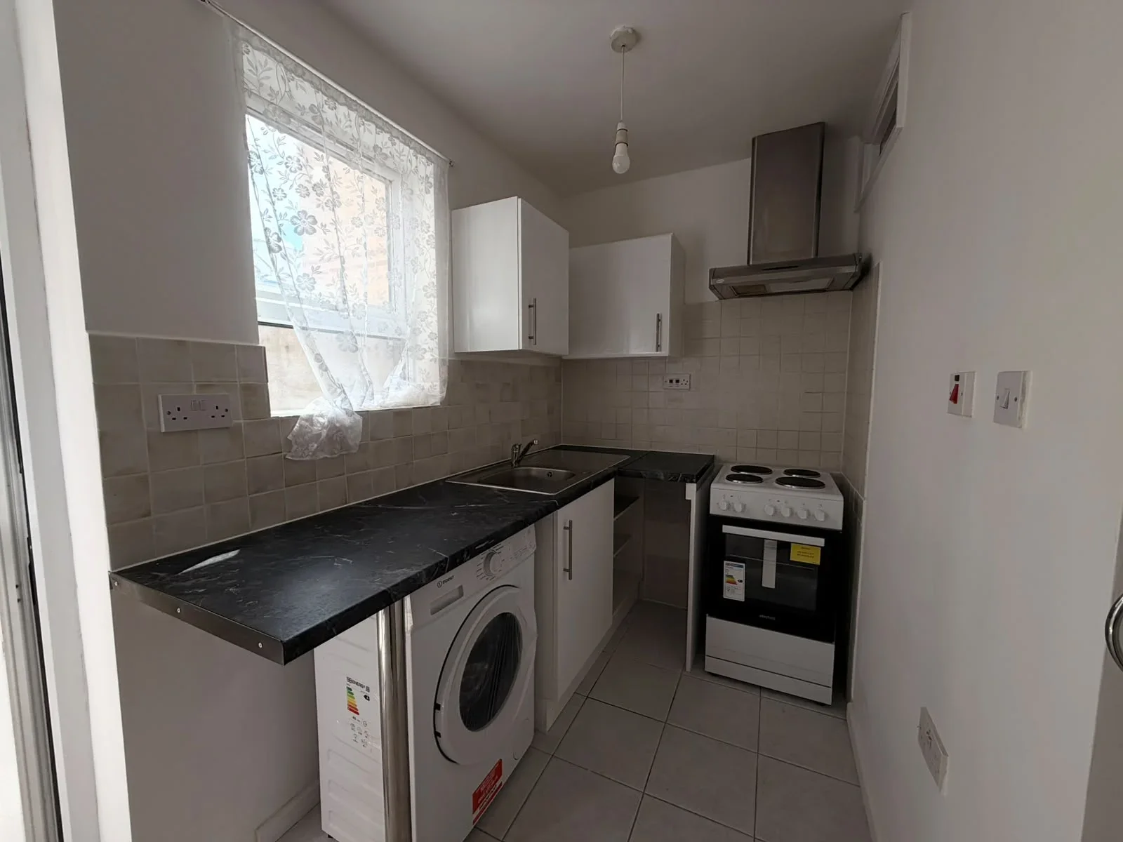 Flat Myddleton Road in Greater London