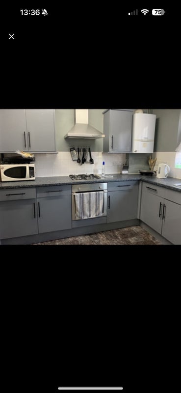 Room Spartan Way in Crawley