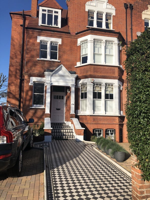 Room West Hill in Greater London