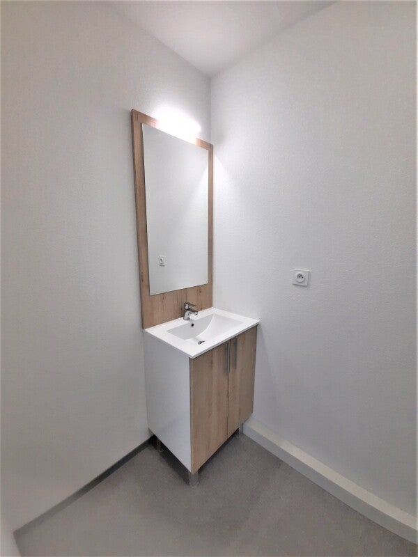 Appartement Route d'Avignon à Nîmes