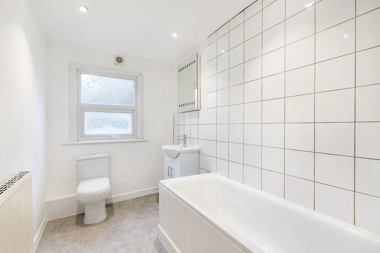 Flat Stockwell Road in Greater London
