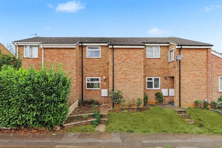 House Kingfisher Drive in Cherwell District