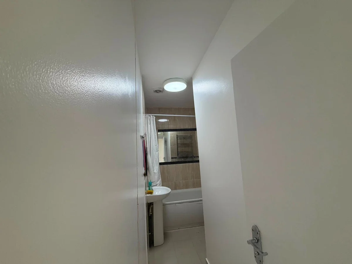 Flat Lordship Lane in Greater London
