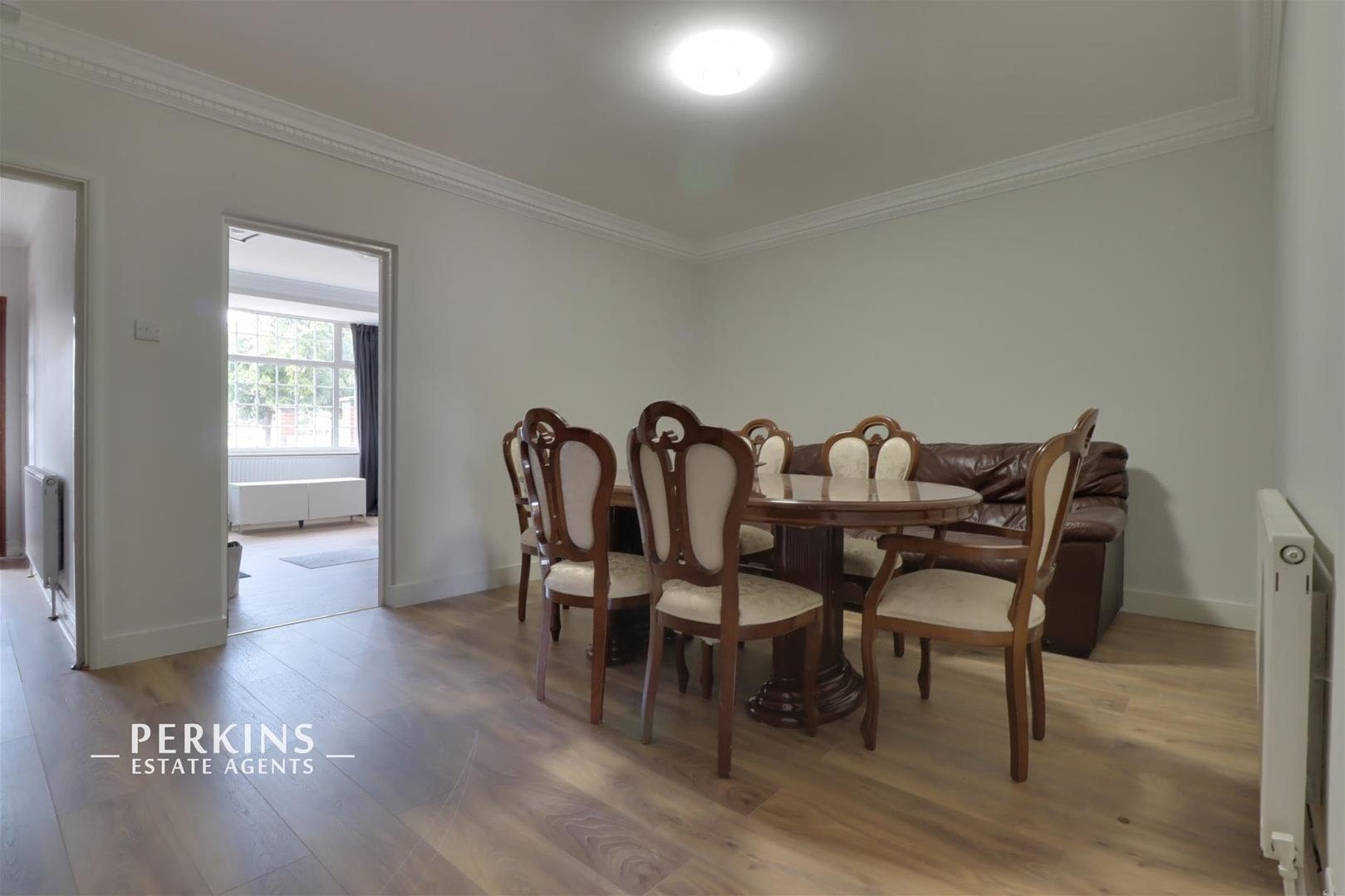 Room Mansell Road in Greater London