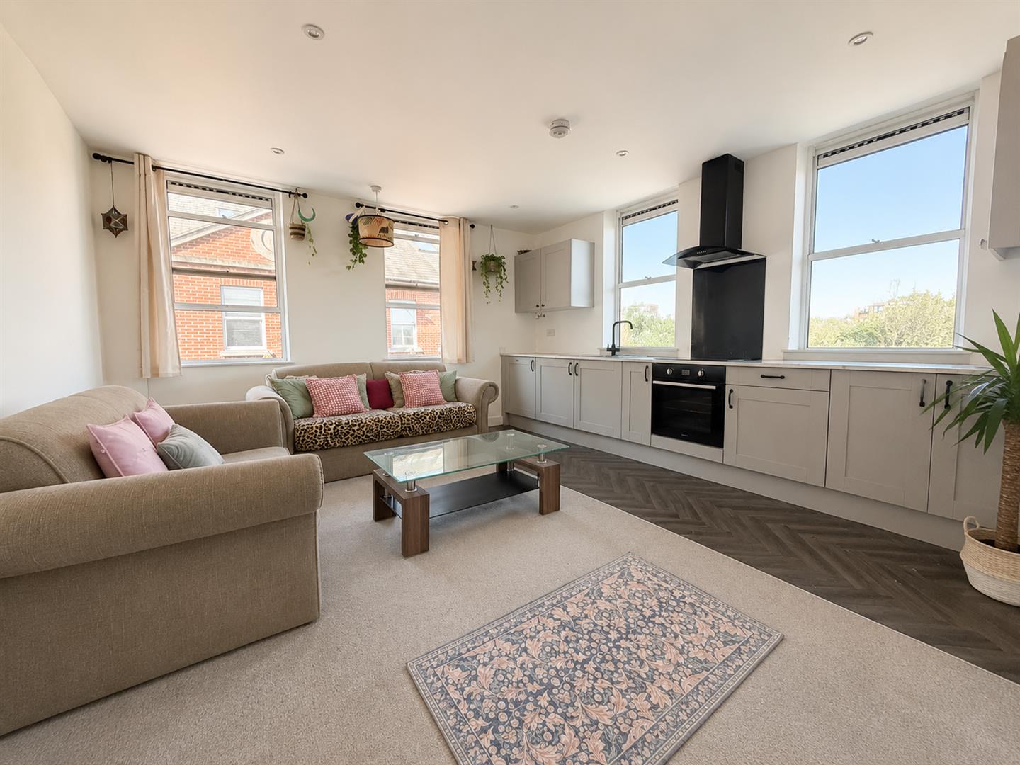 Flat Boltro Road in Mid Sussex