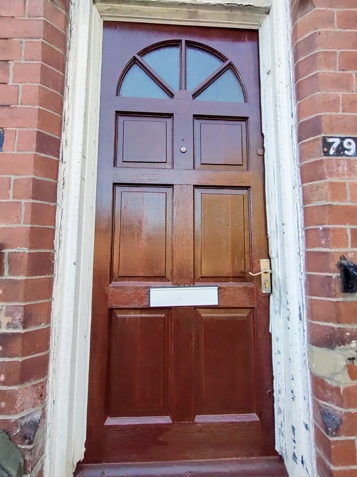 House Gathorne Terrace in Leeds