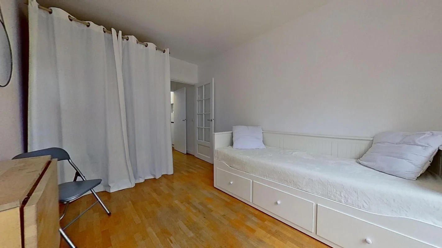 Appartement Rue du Ranelagh à Paris