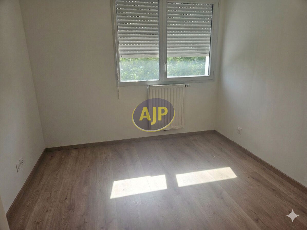 Appartement Rue du Pont de Sauldre à Châtillon-sur-Cher