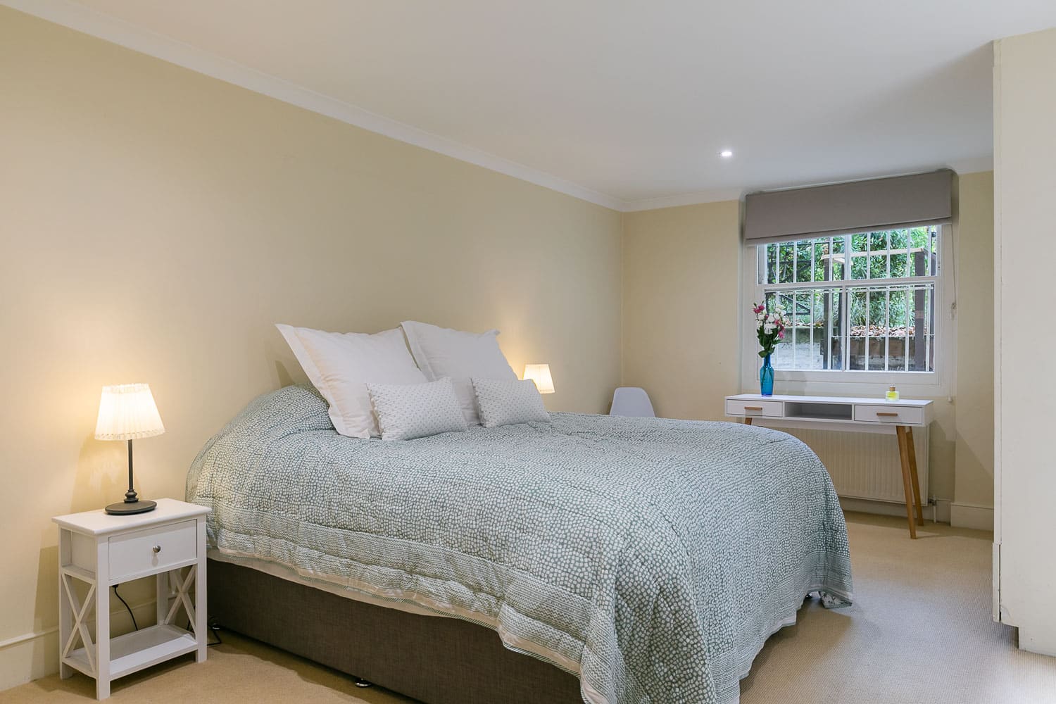 Flat Ashburn Place in Greater London