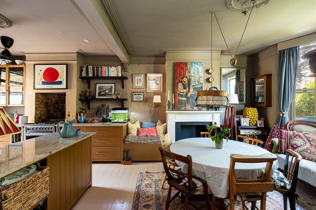House Southampton Way in Greater London