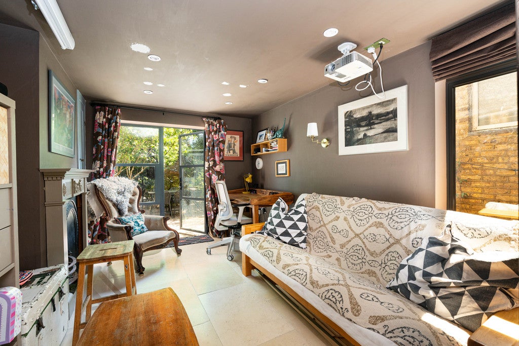 House Southampton Way in Greater London