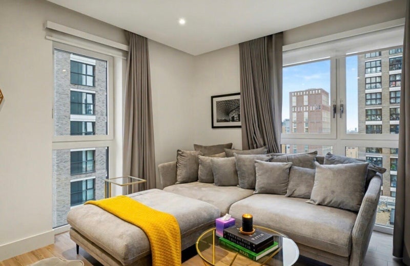Room New Drum Street in Greater London