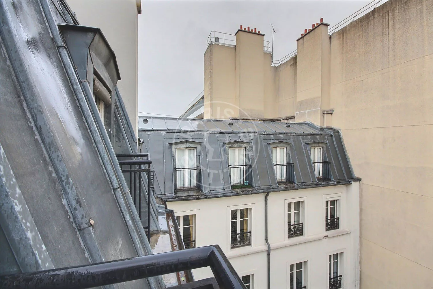 Appartement Rue de l'Étoile à Paris