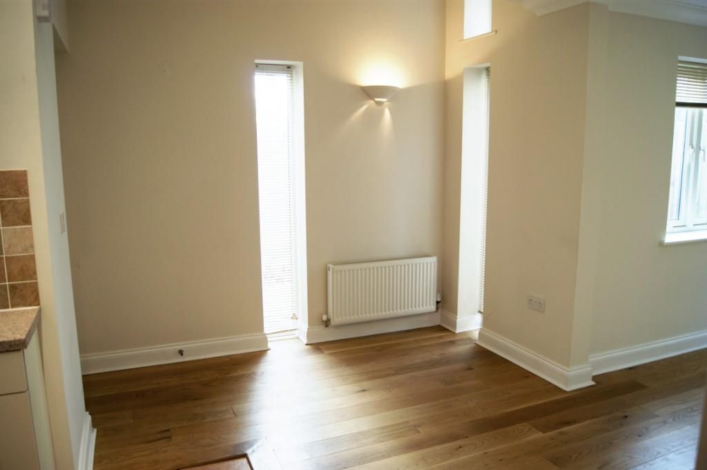 House Ramplin Close in West Suffolk