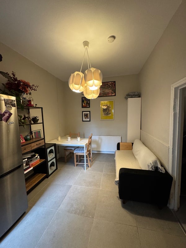 Room Fairfax Road in Greater London