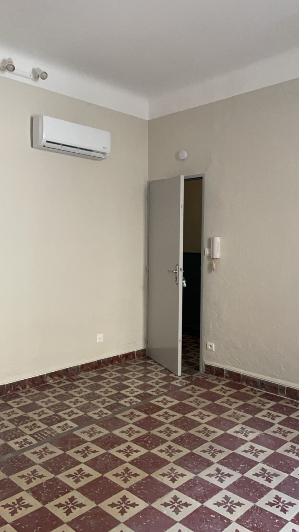 Appartement Place Pie à Avignon