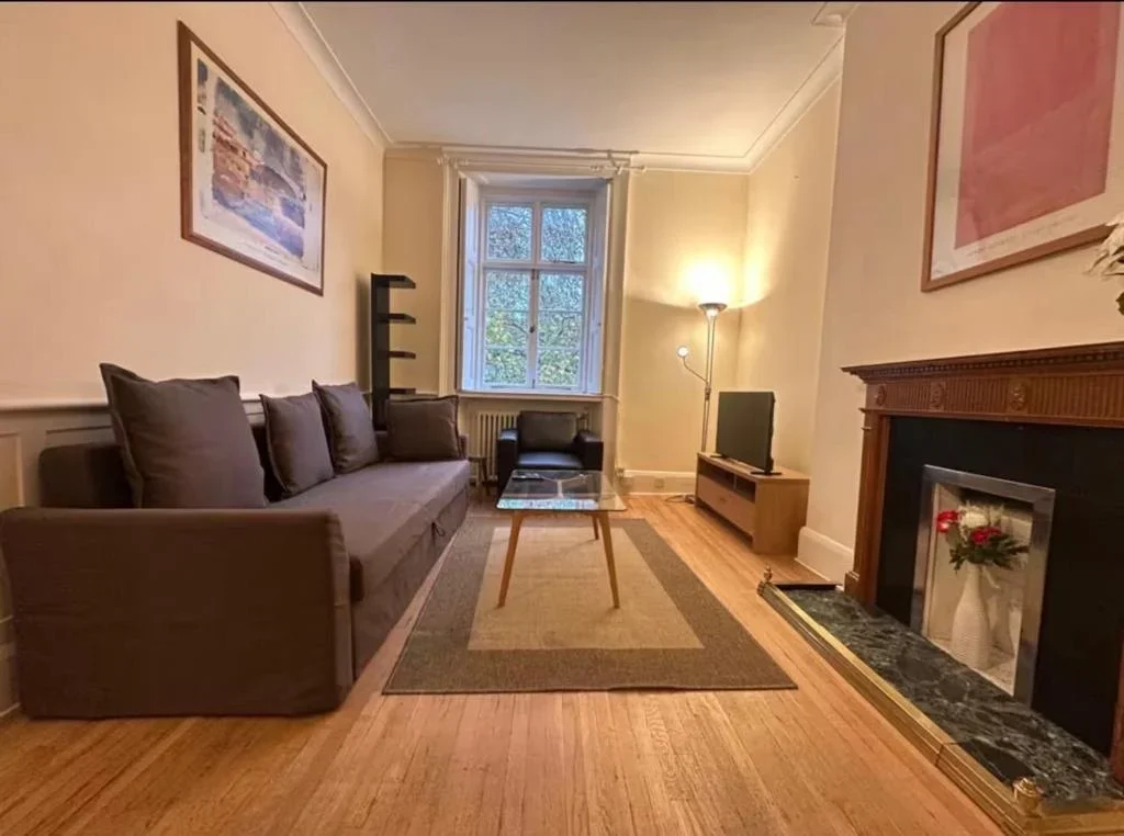 Flat Westbourne Terrace in City of Westminster