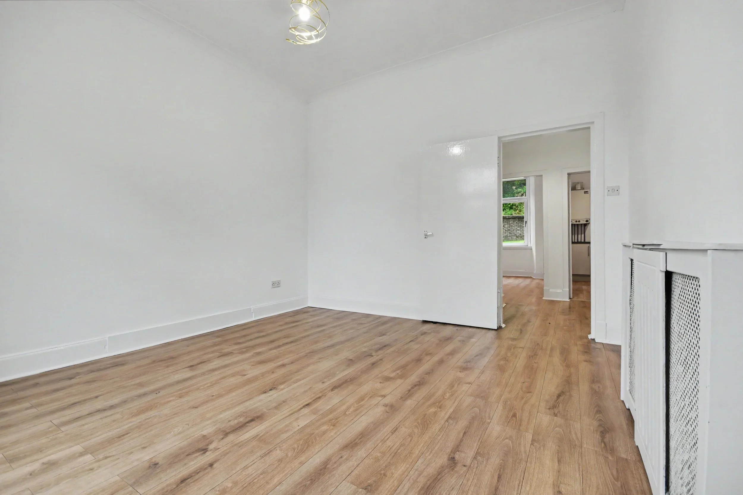 Flat Wellington Street in Greenock