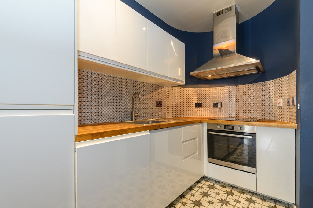 Flat Harewood Street in Leeds