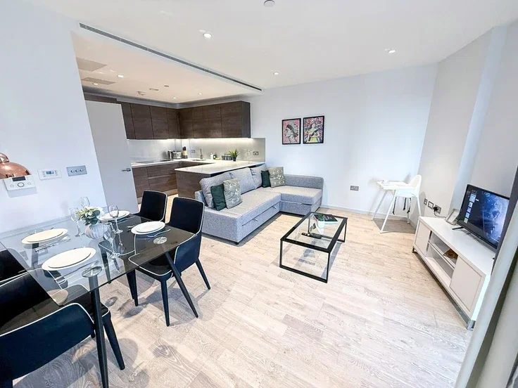Flat Camley Street in Greater London