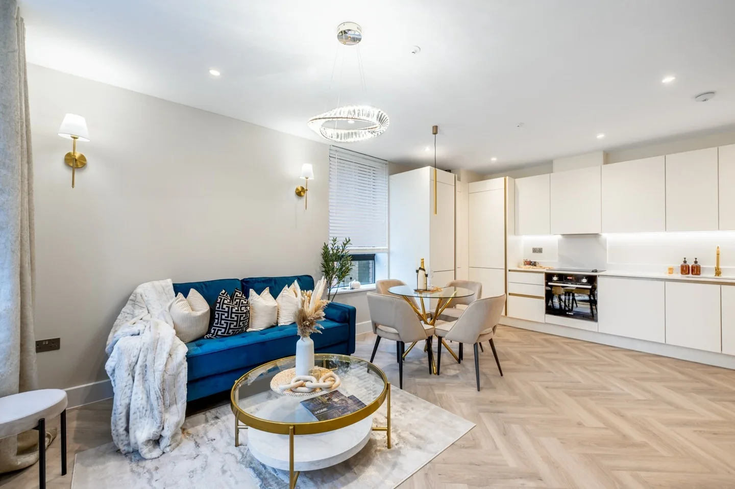 Flat Hatfield Road in St Albans