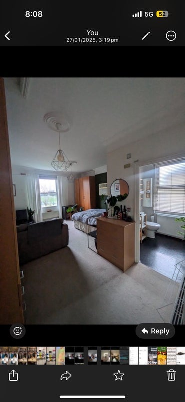 Room Twyford Avenue in Greater London