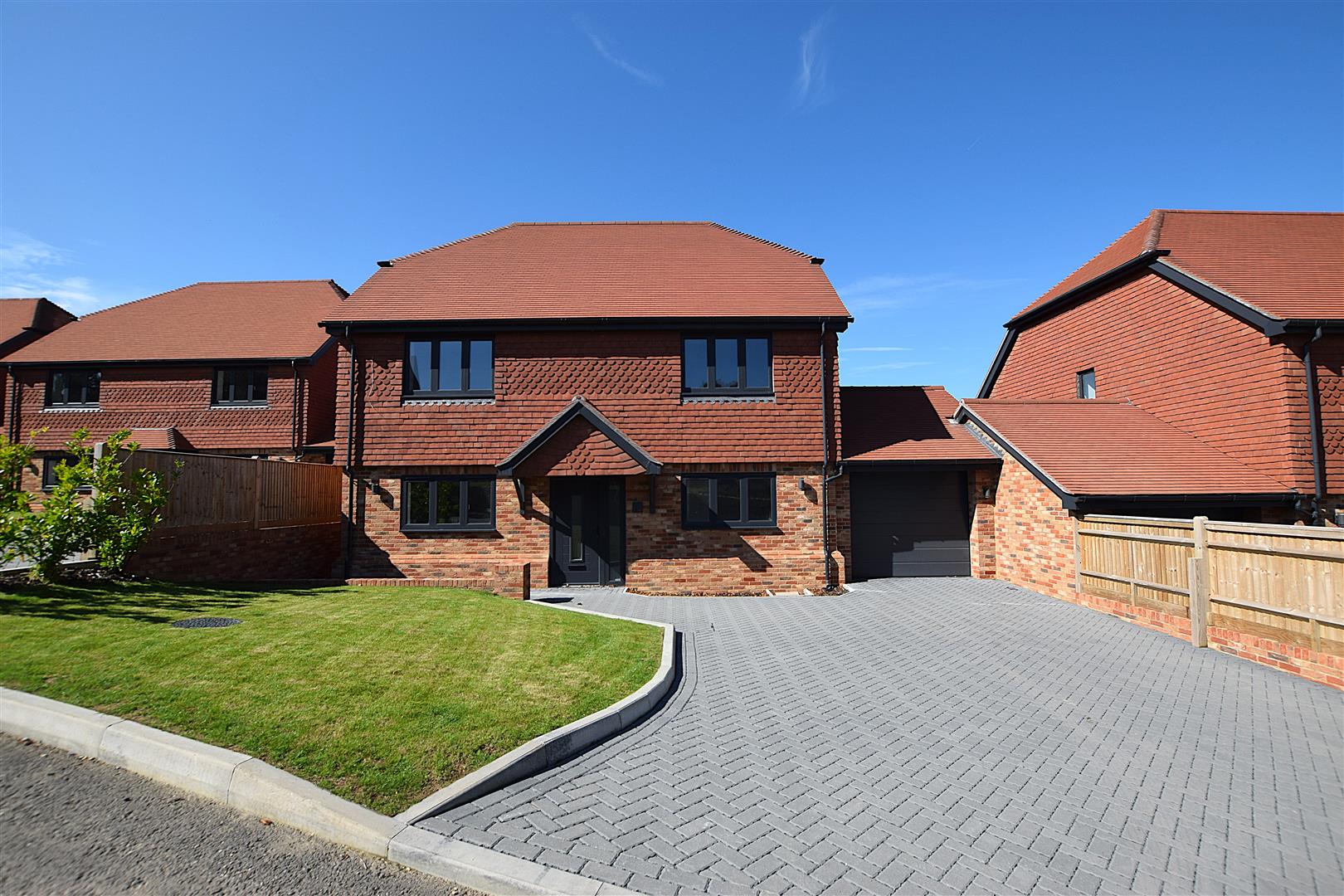House Bradshaw Close in Stamford