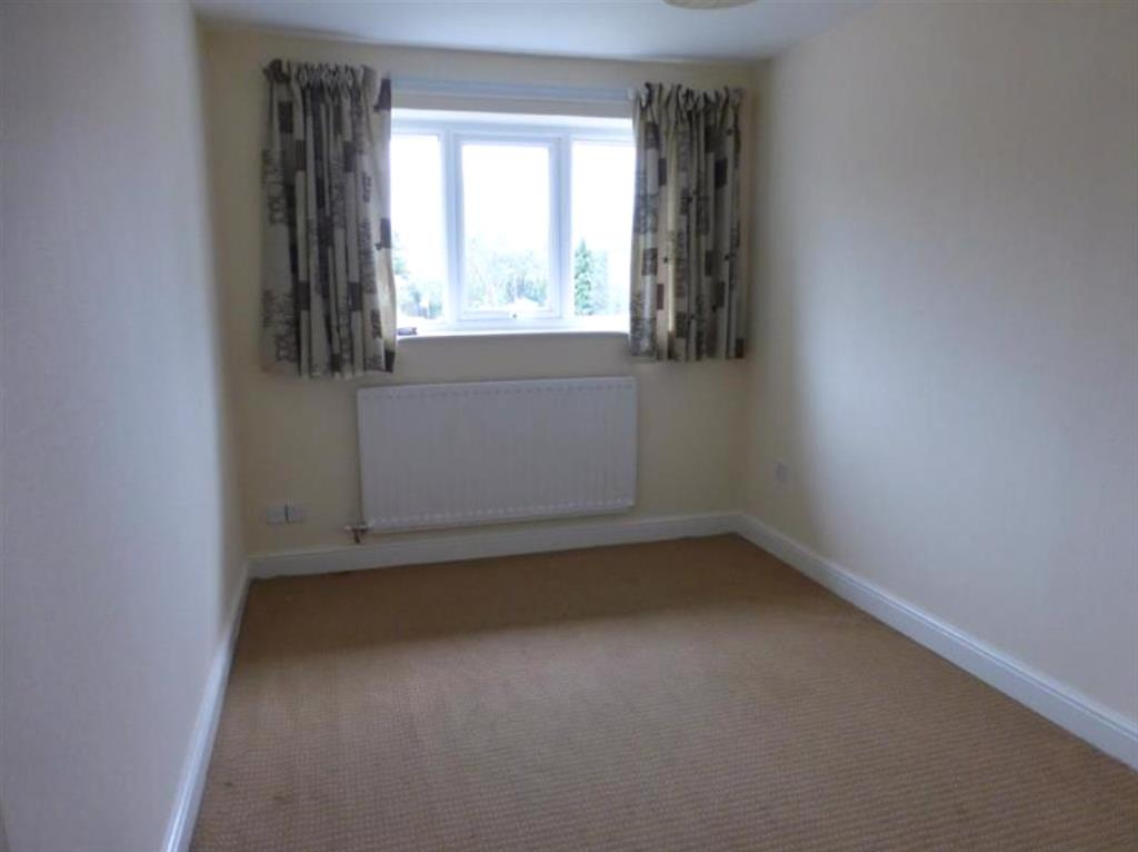 House Croome Close in Redditch
