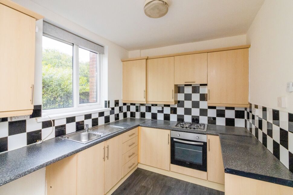 Flat Wolfe Road in Sheffield