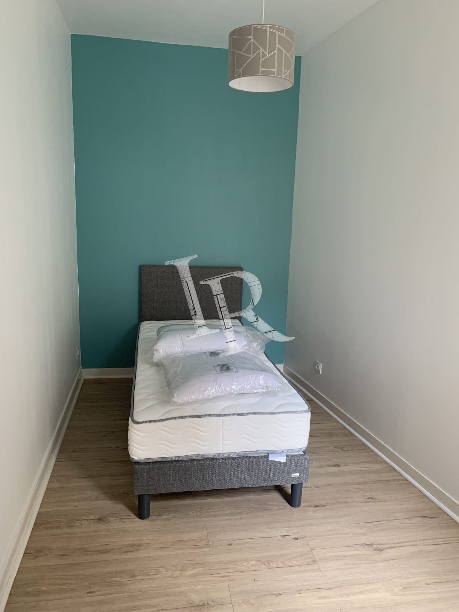 Flat Rue Raphaël in Le Puy-en-Velay