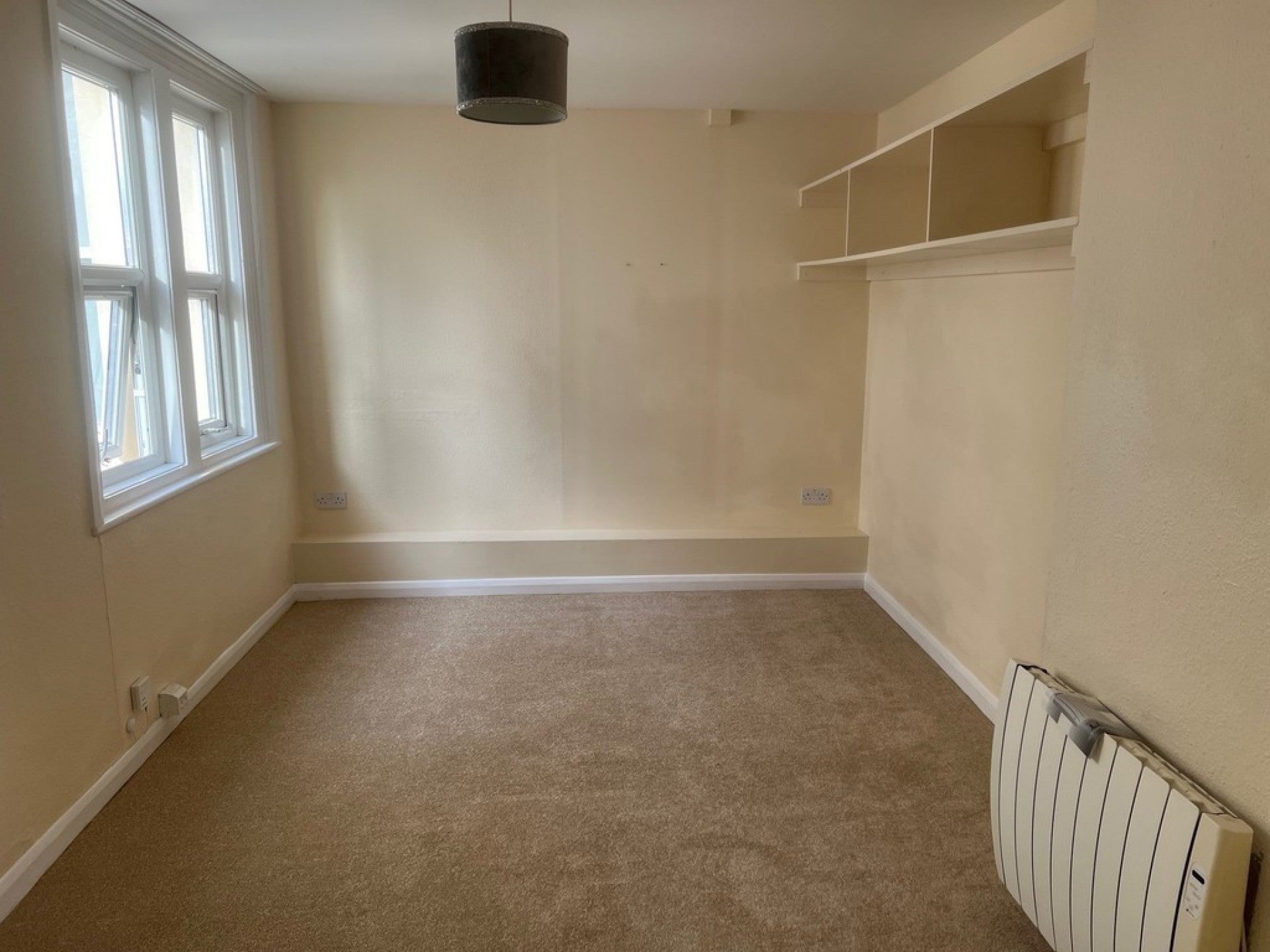 Flat Rutland Gardens in Portslade by Sea