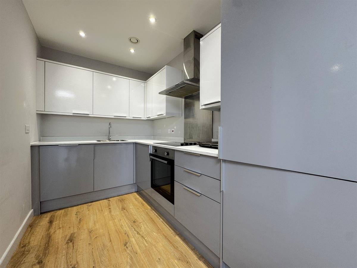 Flat Calverley Street in Tunbridge Wells