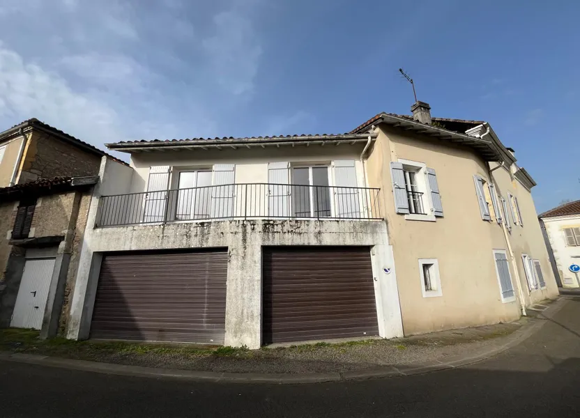 Flat Rue du Docteur Louis Fournier in Saint-Sever