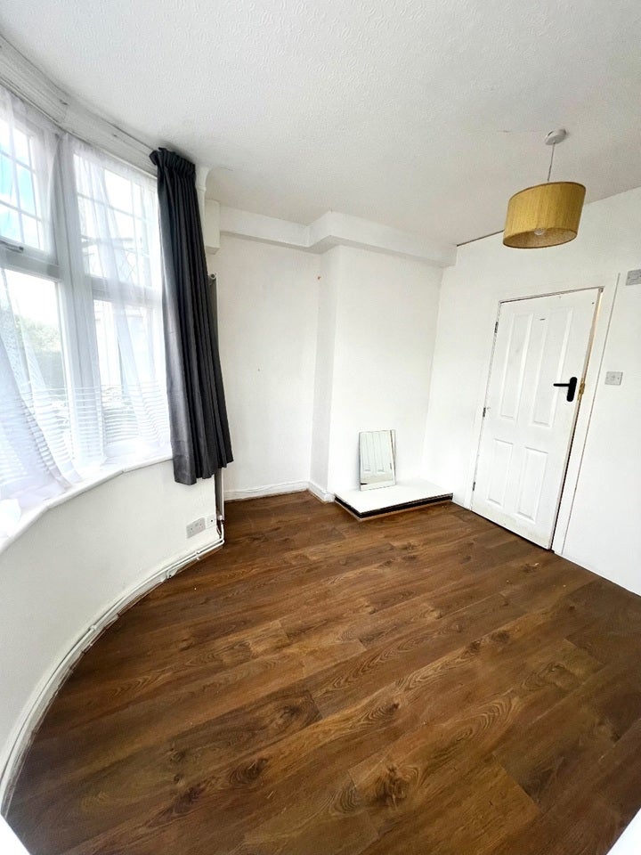 Room Radcliffe Road in Greater London