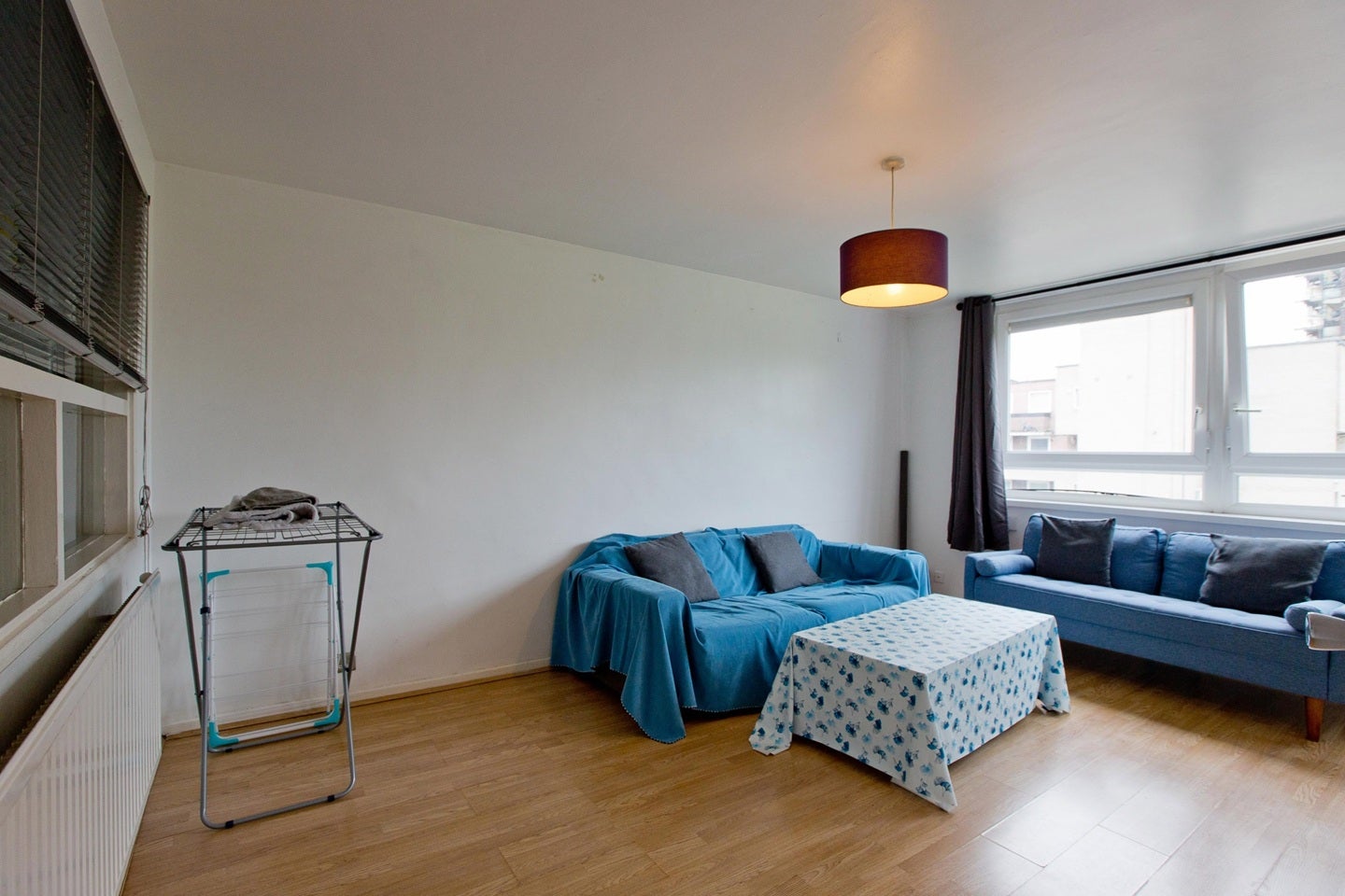 Flat Hanbury Street in Greater London