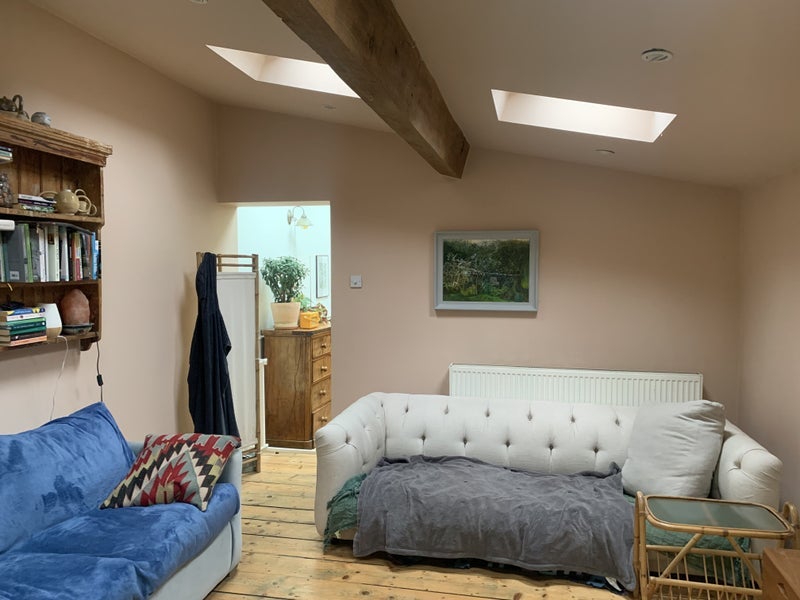 Room Whiteway Road in Bristol