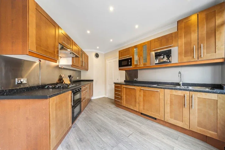 Flat Lyall Street in City of Westminster