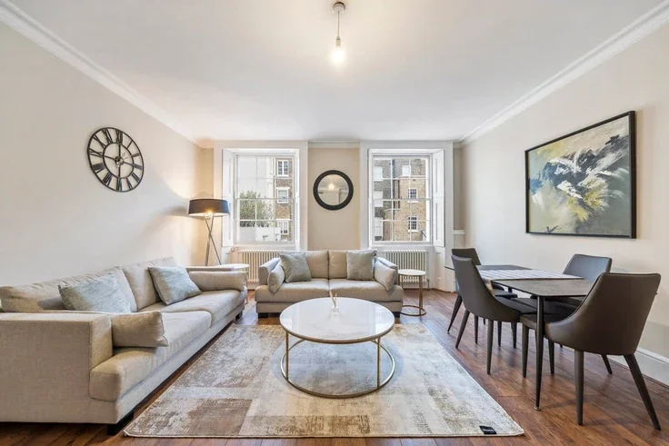 Flat Lyall Street in City of Westminster