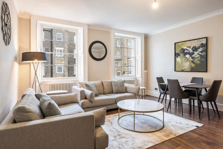 Flat Lyall Street in City of Westminster