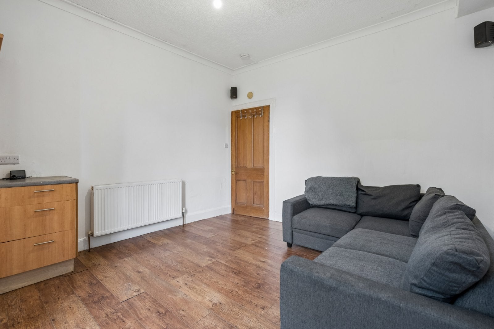 Flat Oswald Street in Falkirk