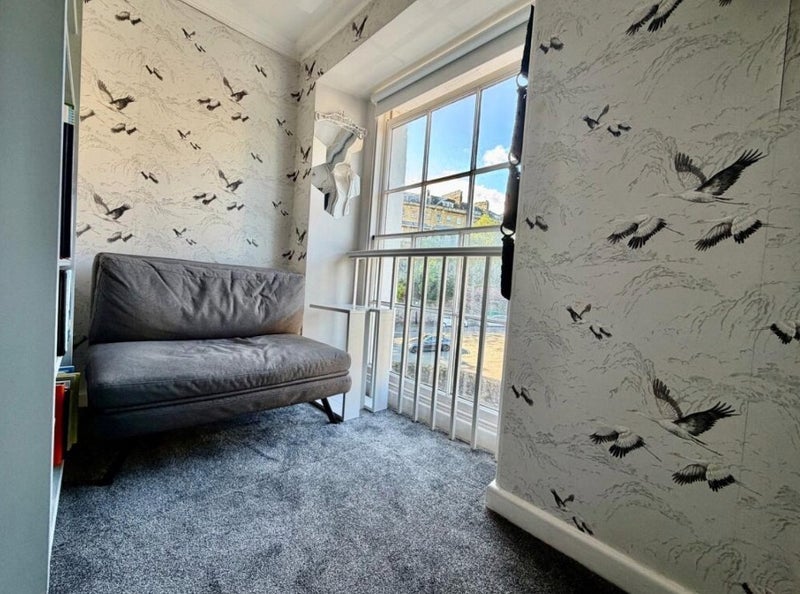 Room Cornwallis Crescent in Bristol