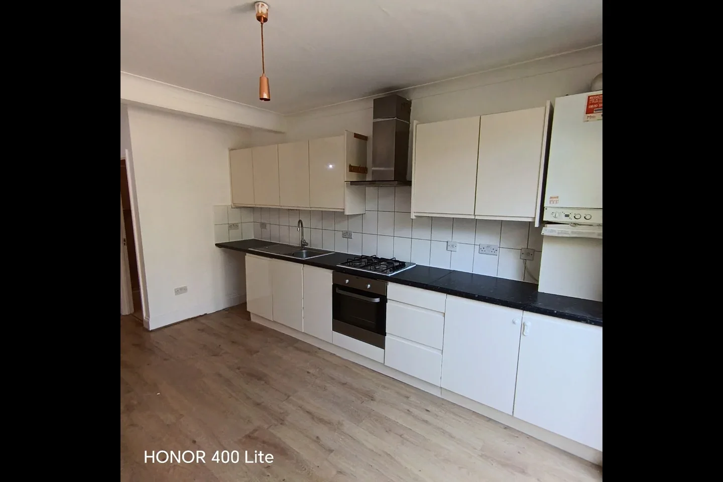 Flat Beauchamp Road in Greater London