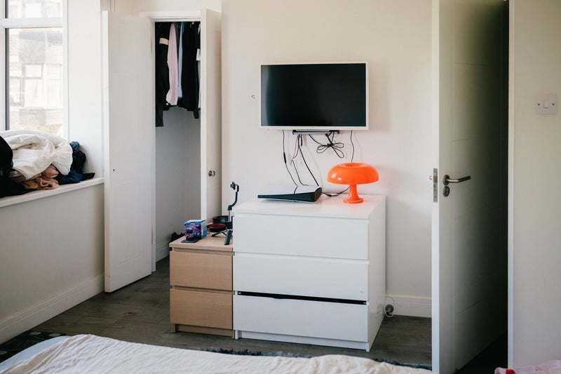Room Barnfield Place in Greater London